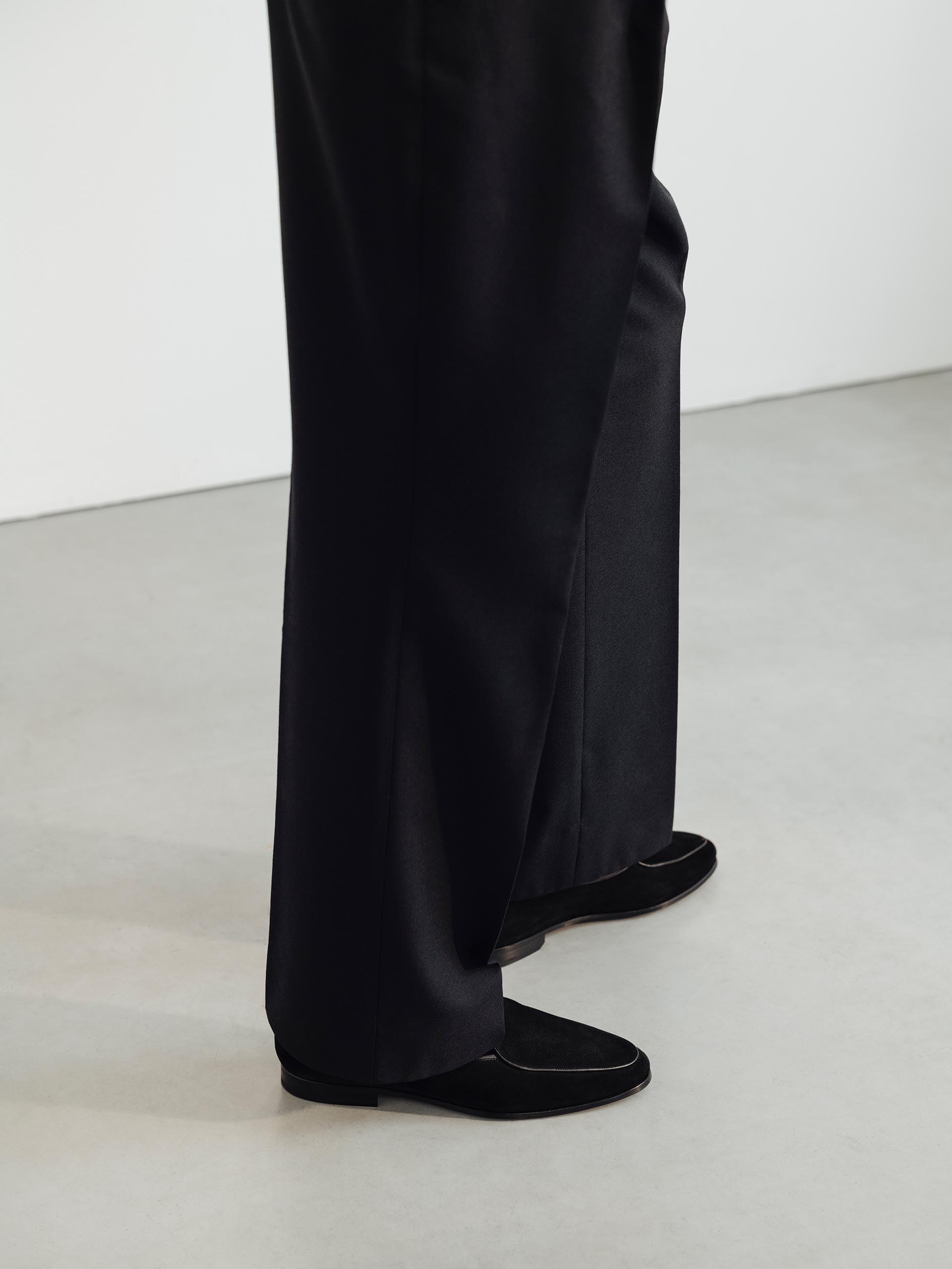 The Belgian Black Suede 2