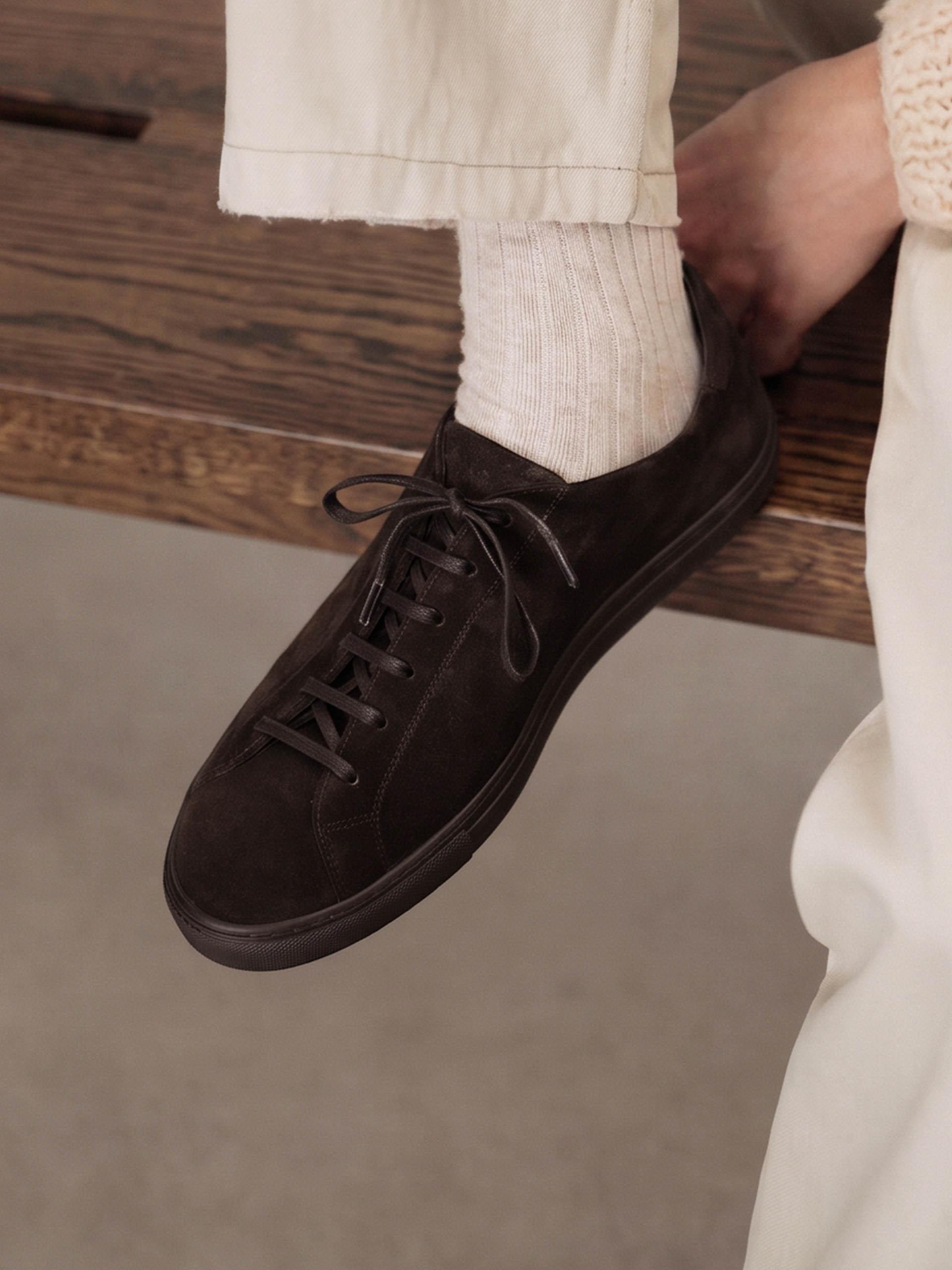 The Sneaker 02