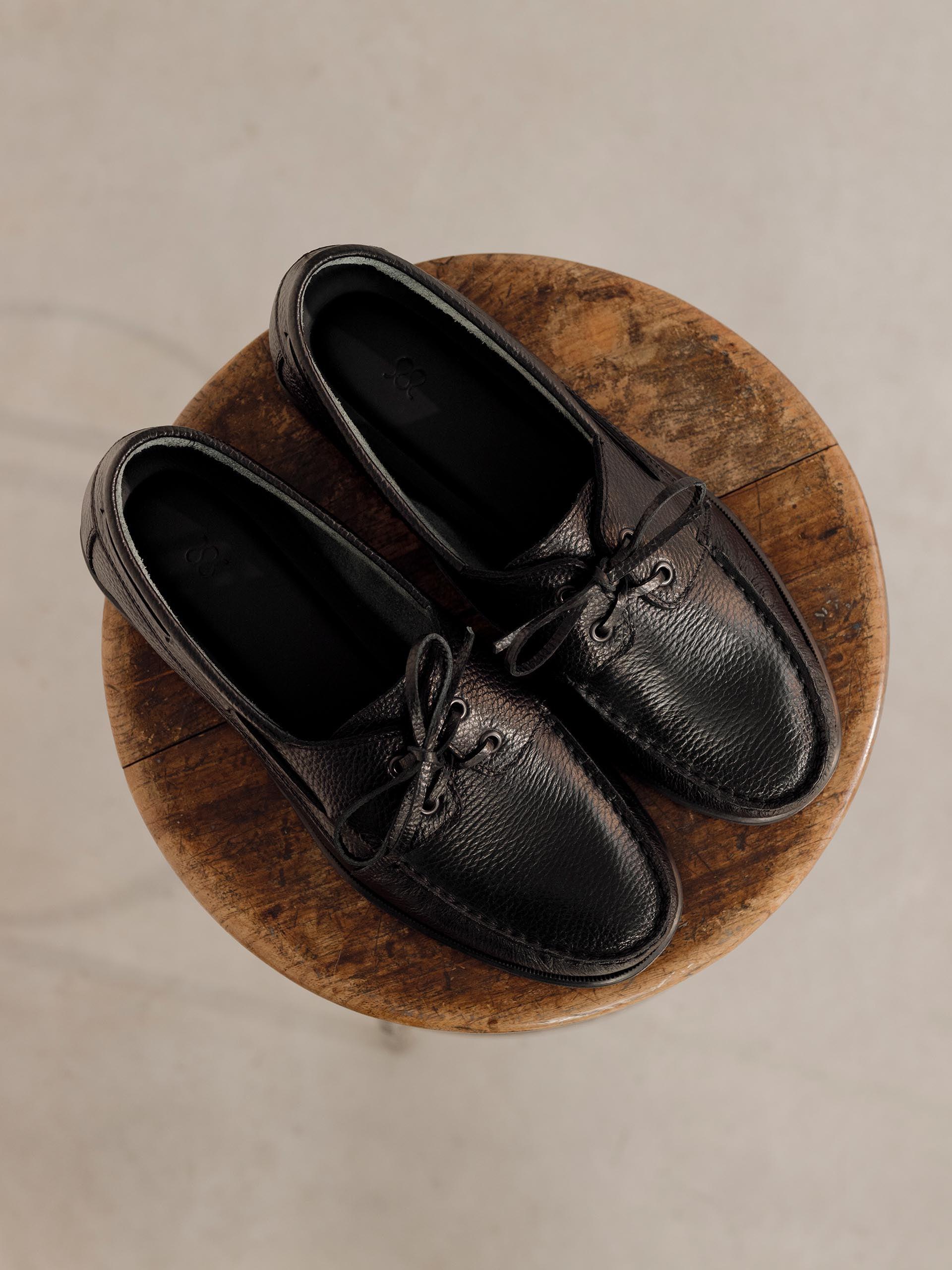 The Boat Shoe Black Grain 2
