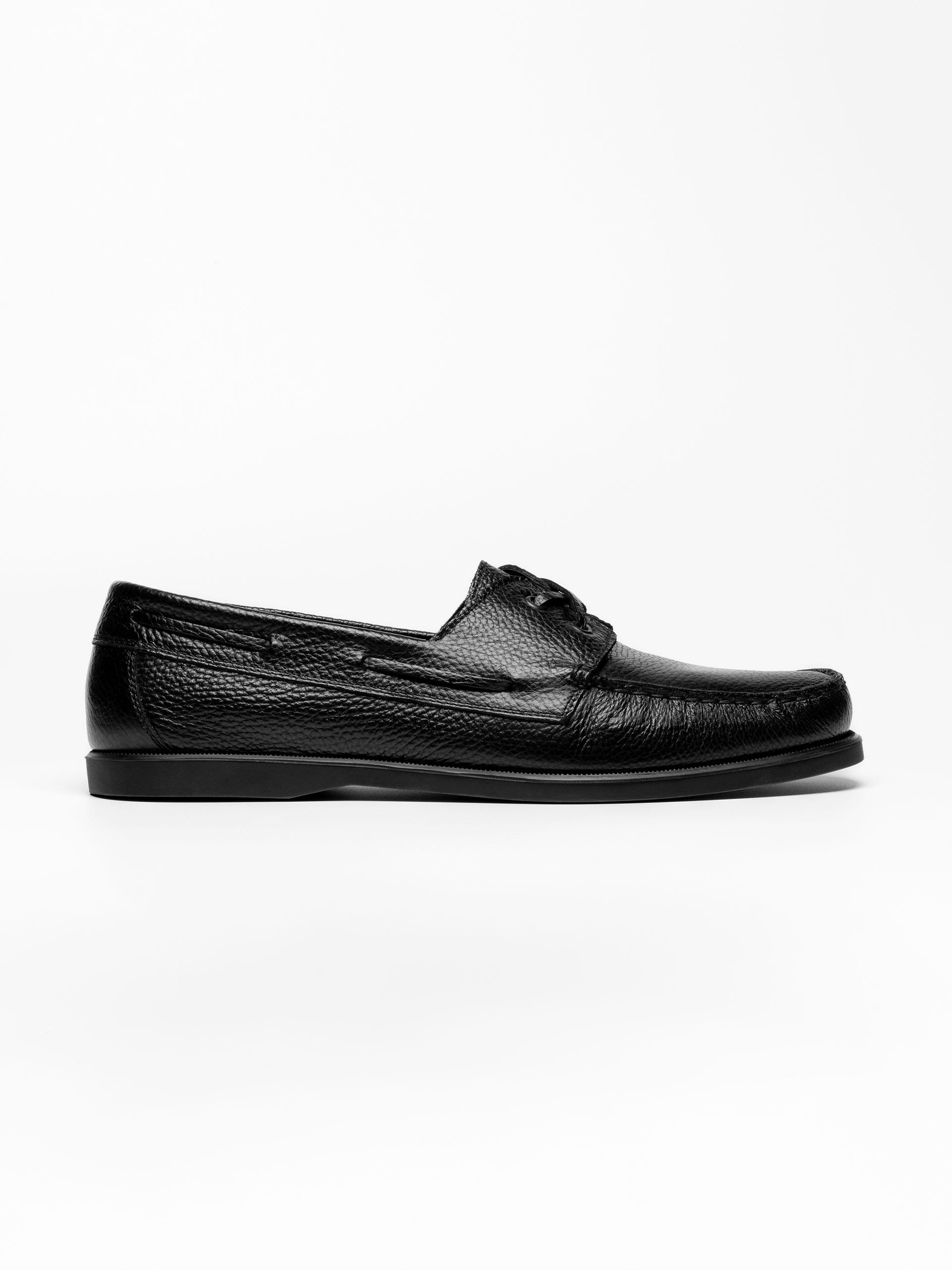 The Boat Shoe Black Grain 1