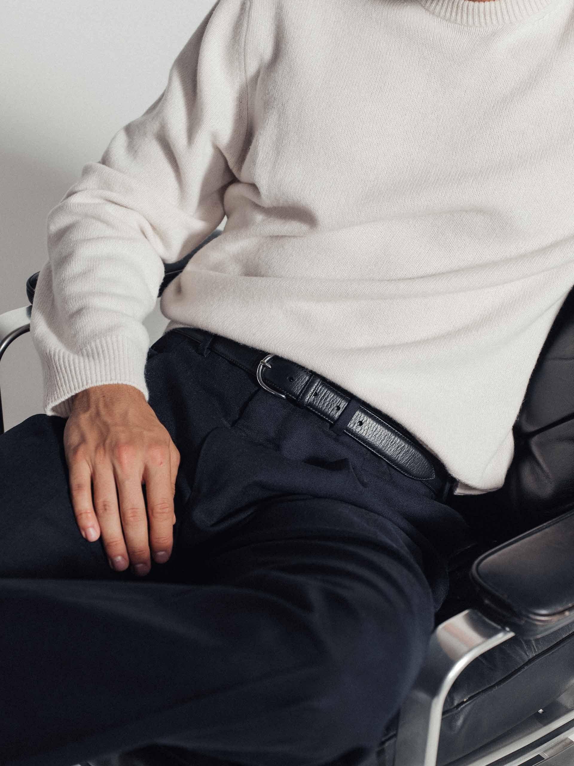 The Belt - Silver Buckle Black Grain 2