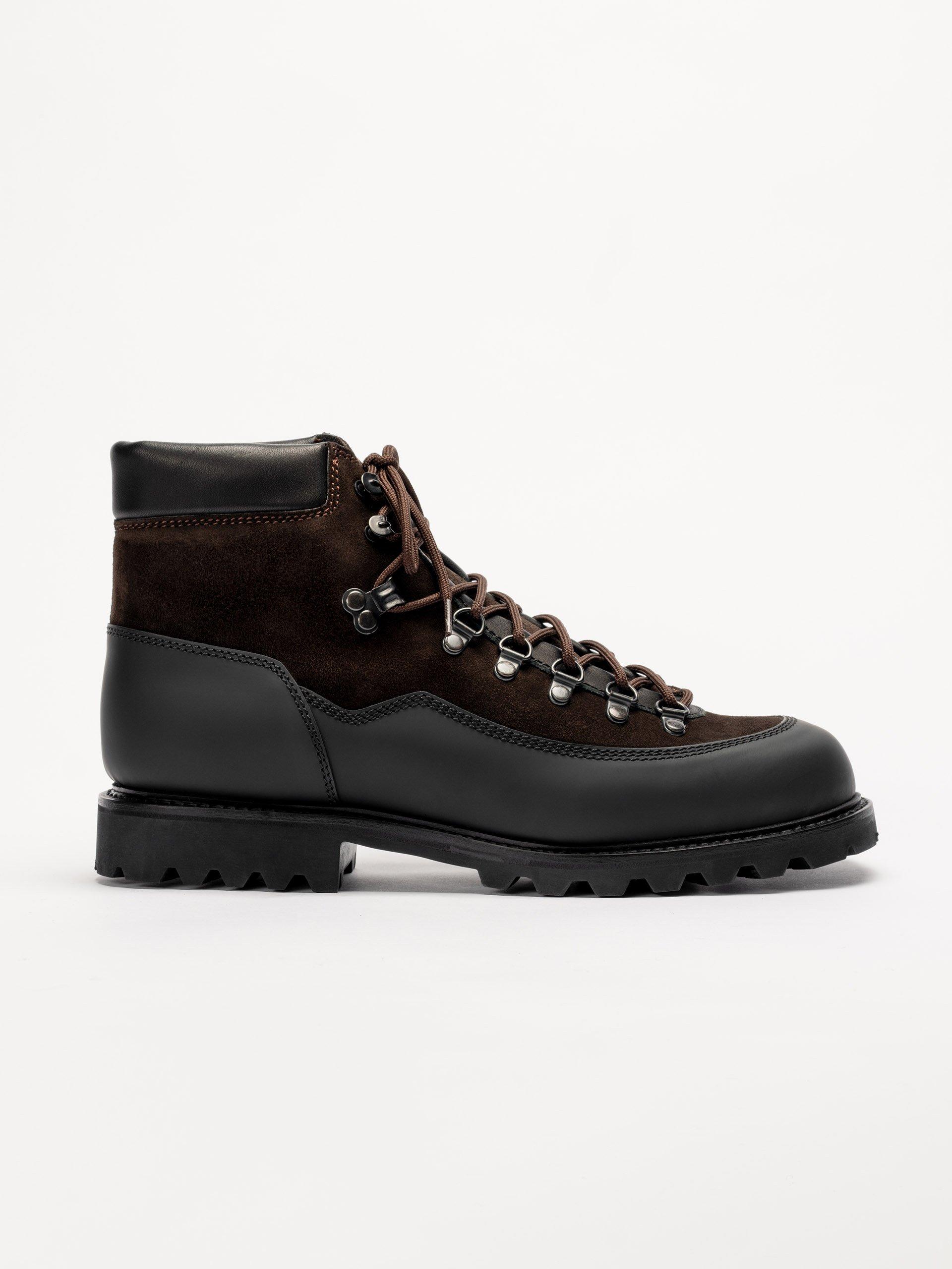 The Hiking Boot Brown Suede - Mudguard 1