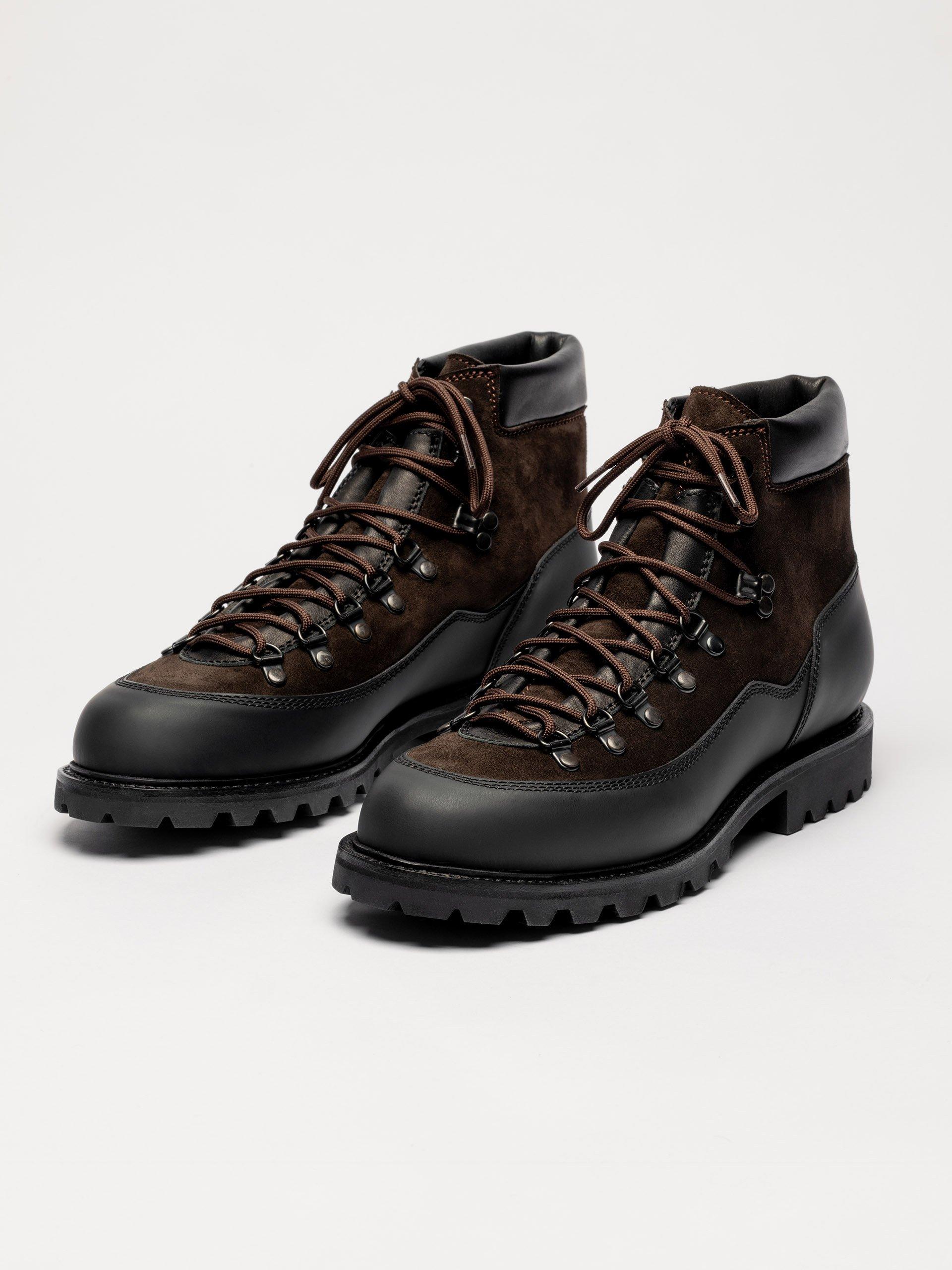 The Hiking Boot Brown Suede - Mudguard 2