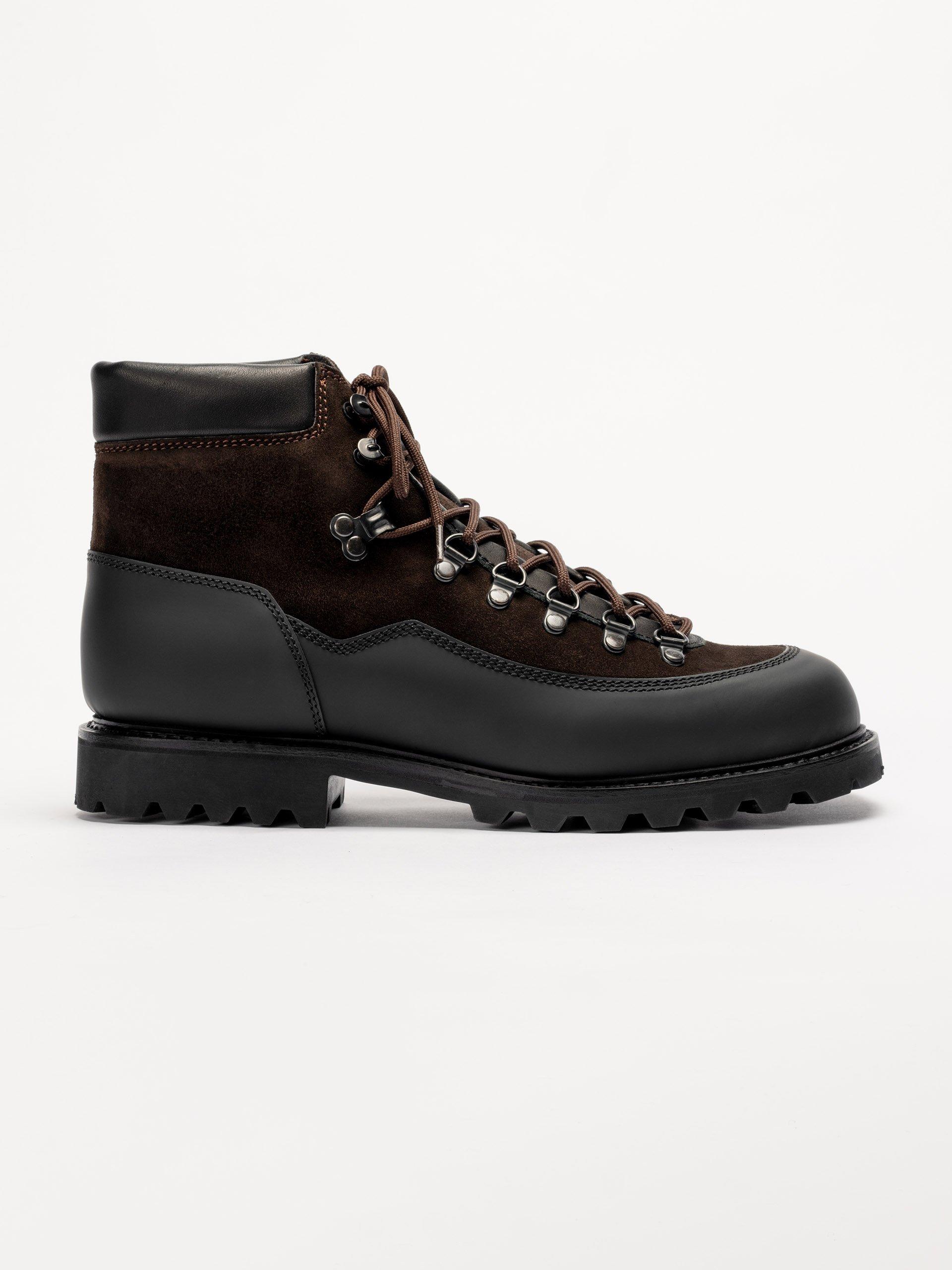 The Hiking Boot Brown Suede - Mudguard 1