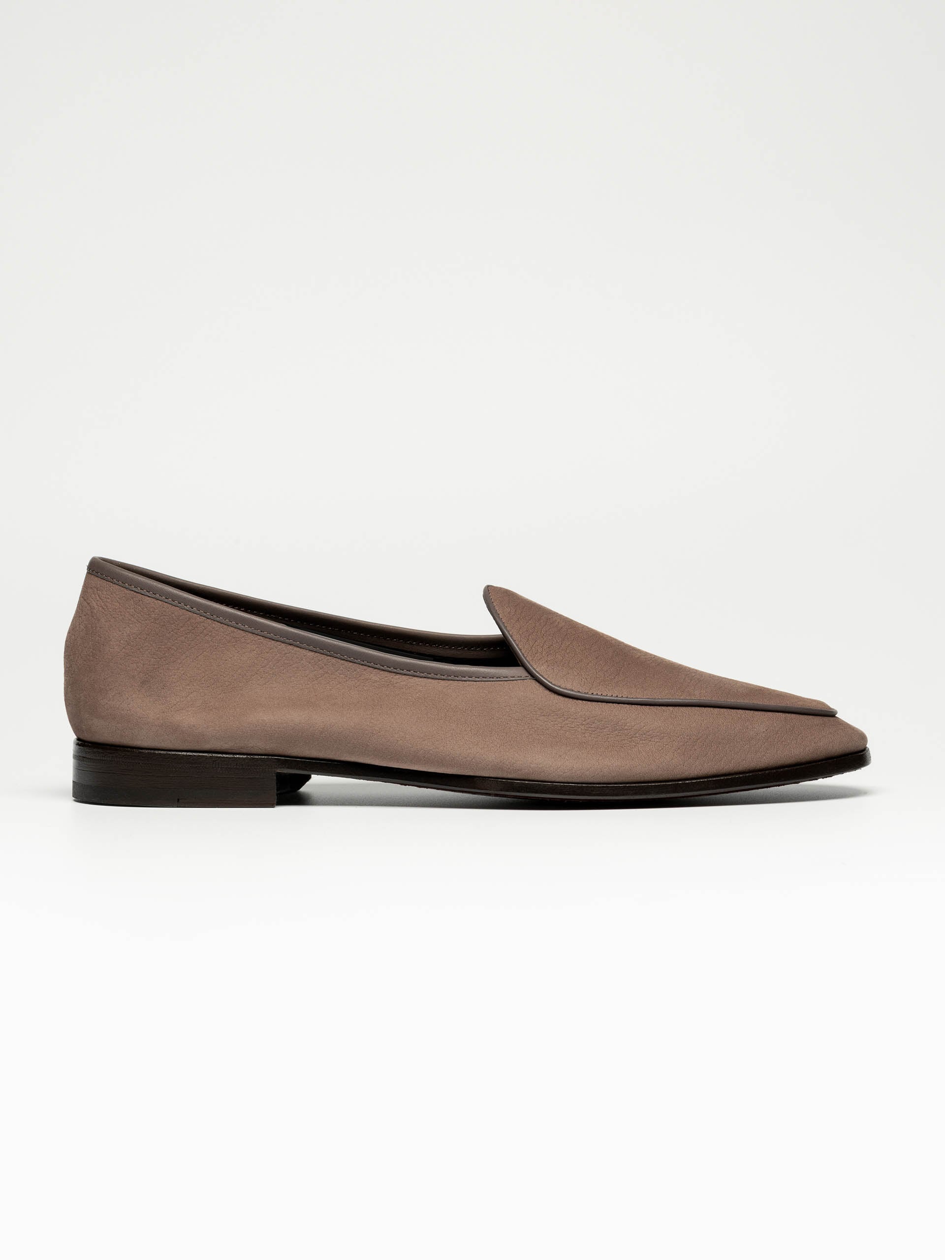 The Belgian Unlined Taupe Nubuck 1