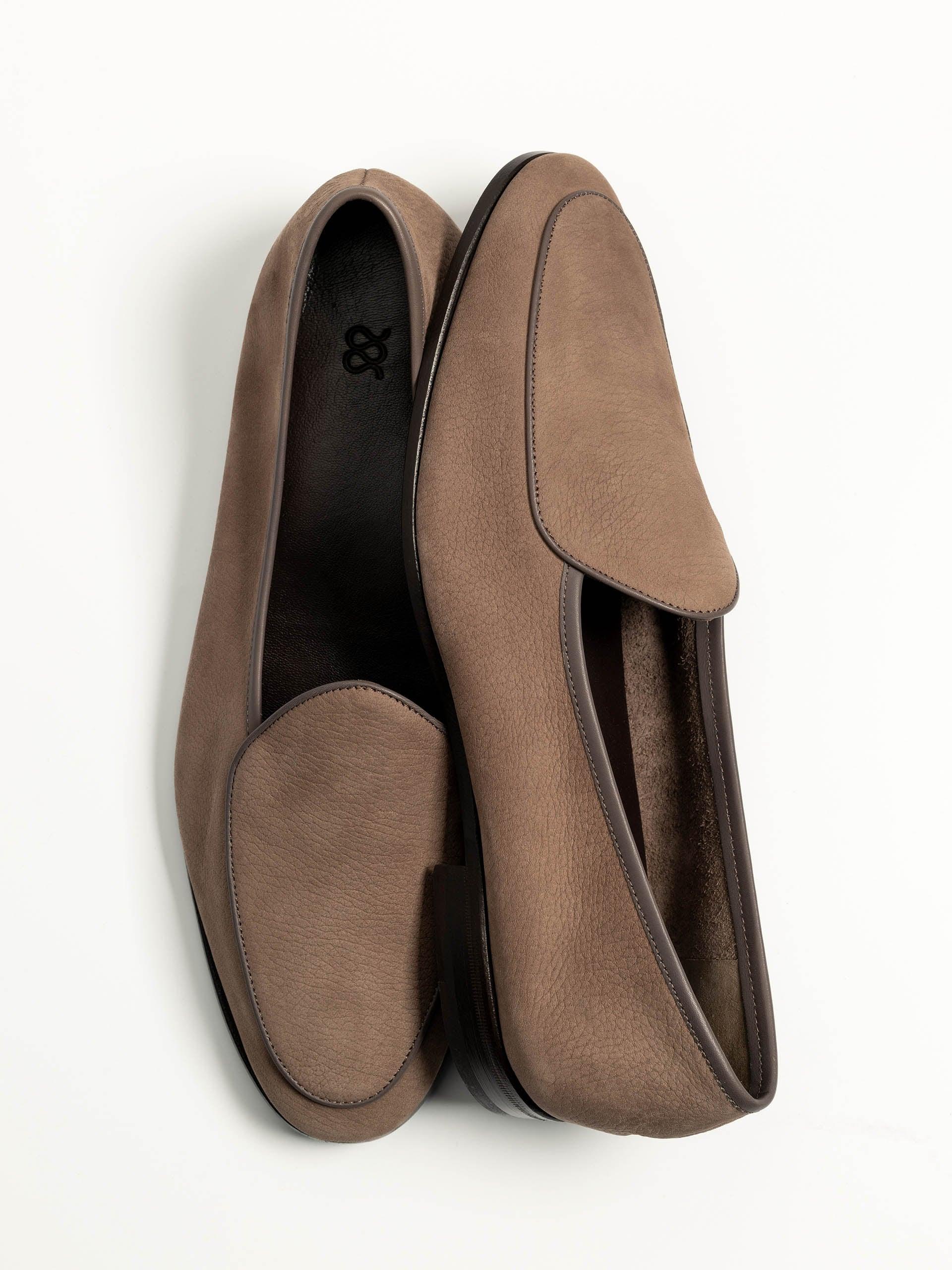 The Belgian Unlined Taupe Nubuck 2