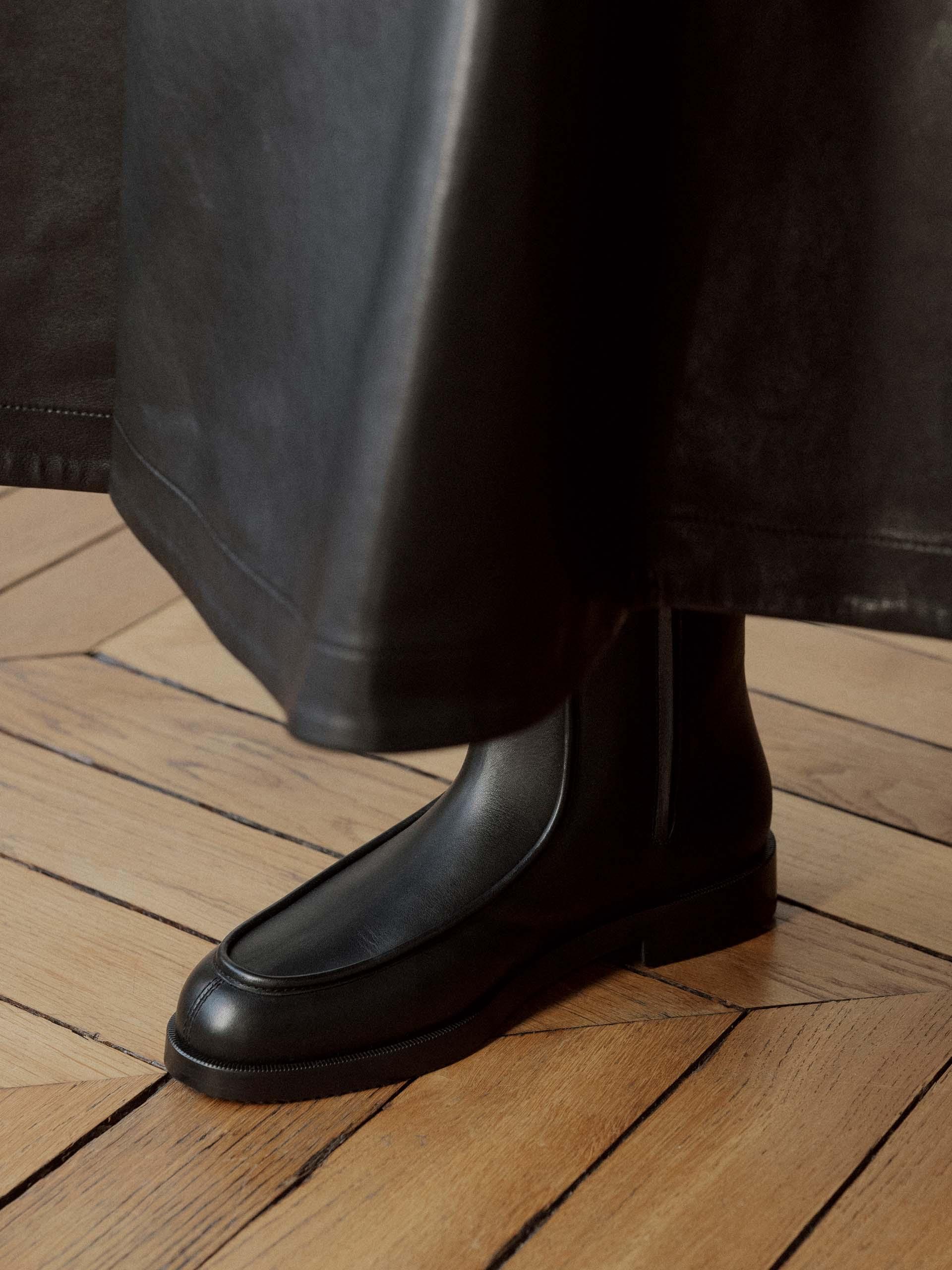 The Chalet Boot Black Calf 2