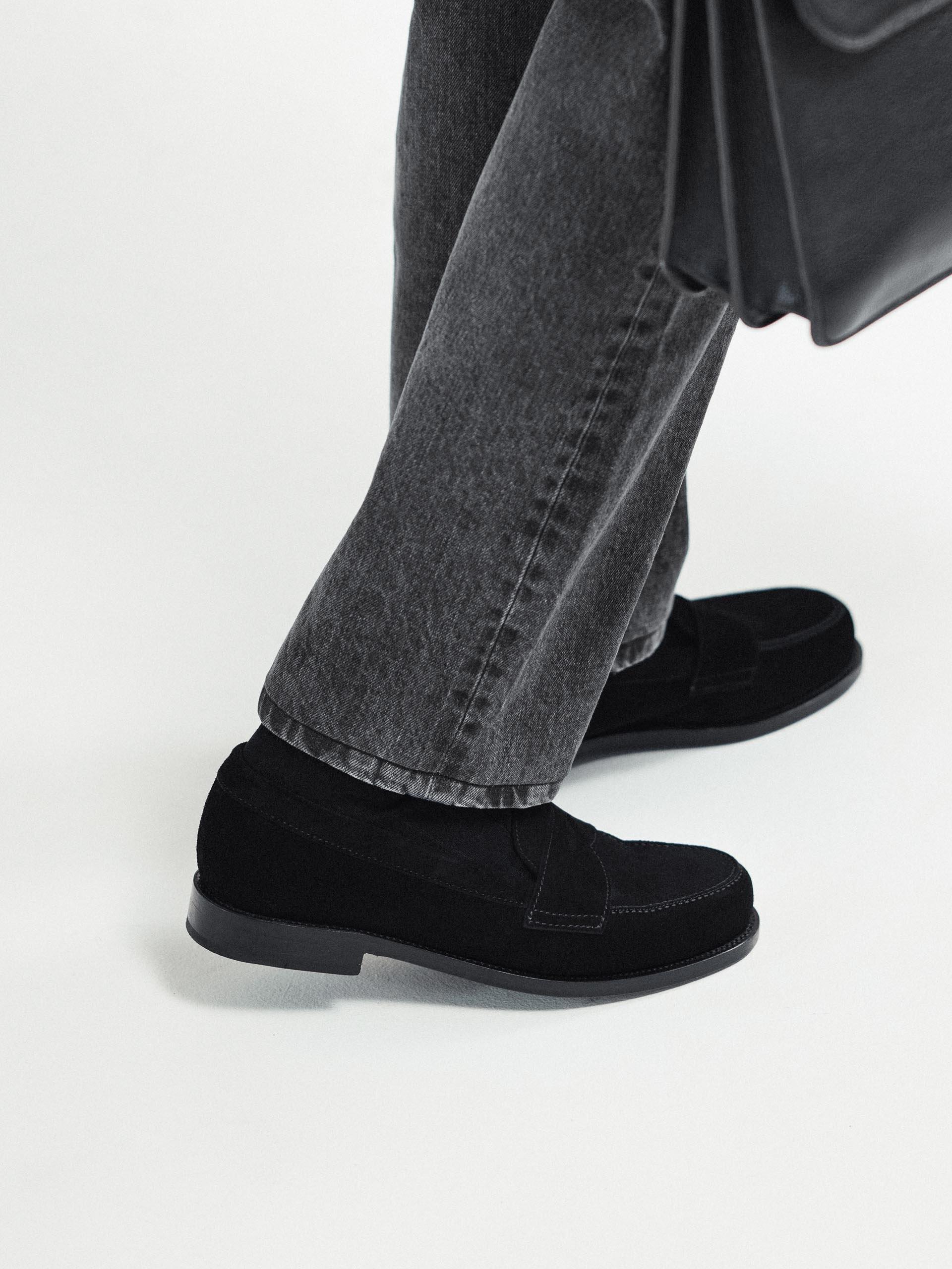 The Ivy Loafer Black Suede 2
