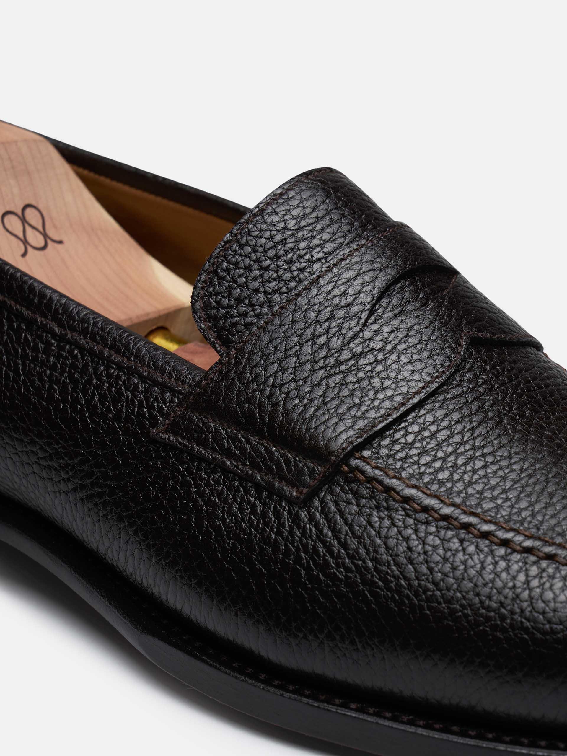 The Penny Loafer - Rubber Sole - Light Wear and Tear Brown Grain 2