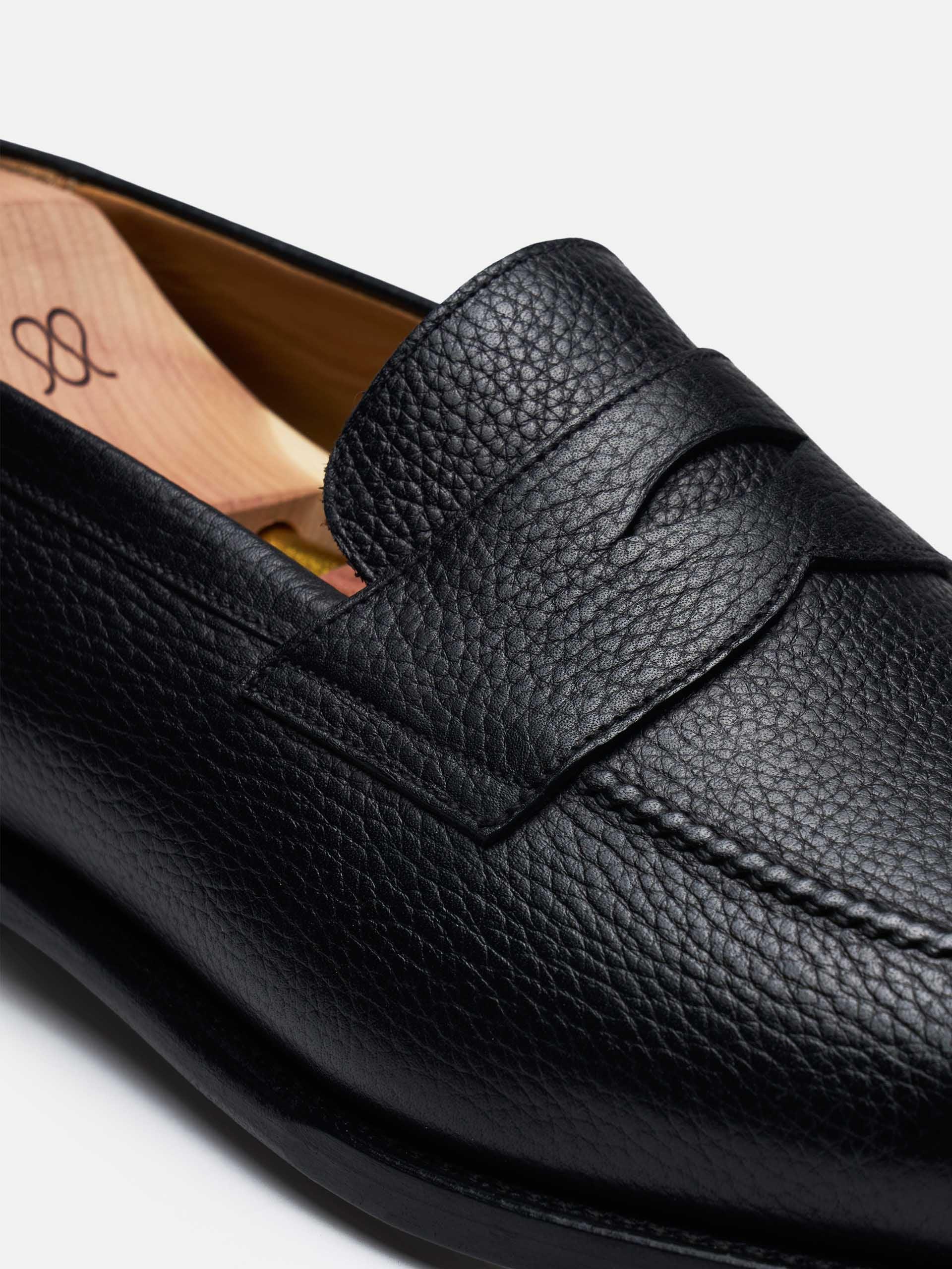 The Penny Loafer - Medium Wear and Tear Black Grain 2