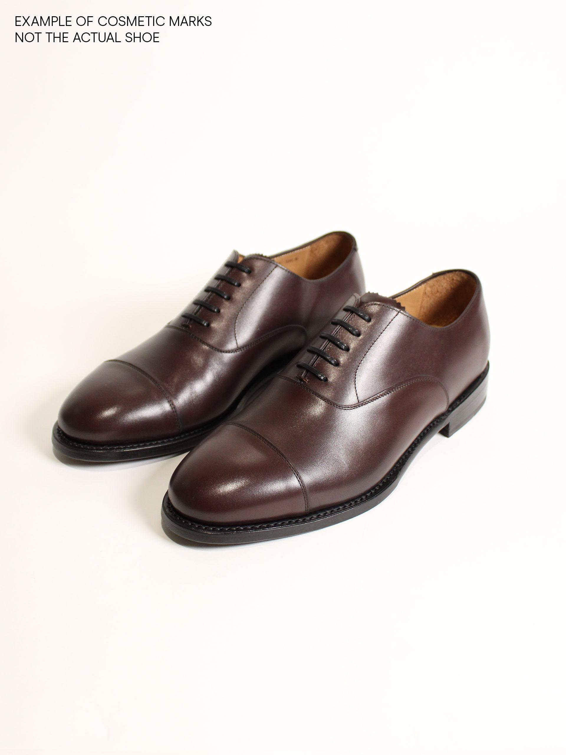 The Oxford - Signs of Wear