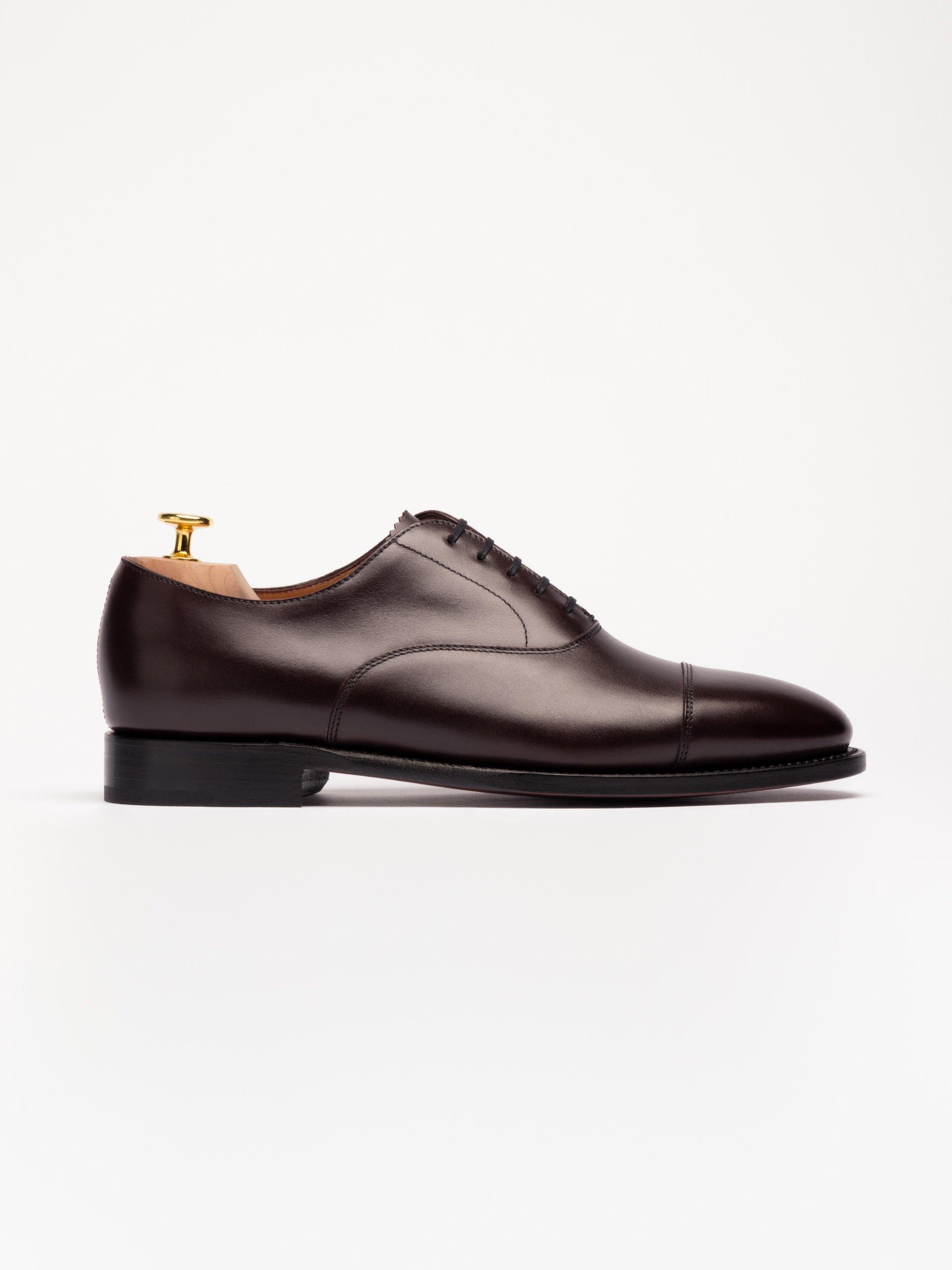 The Oxford - Light Wear and Tear Burgundy Calf 1