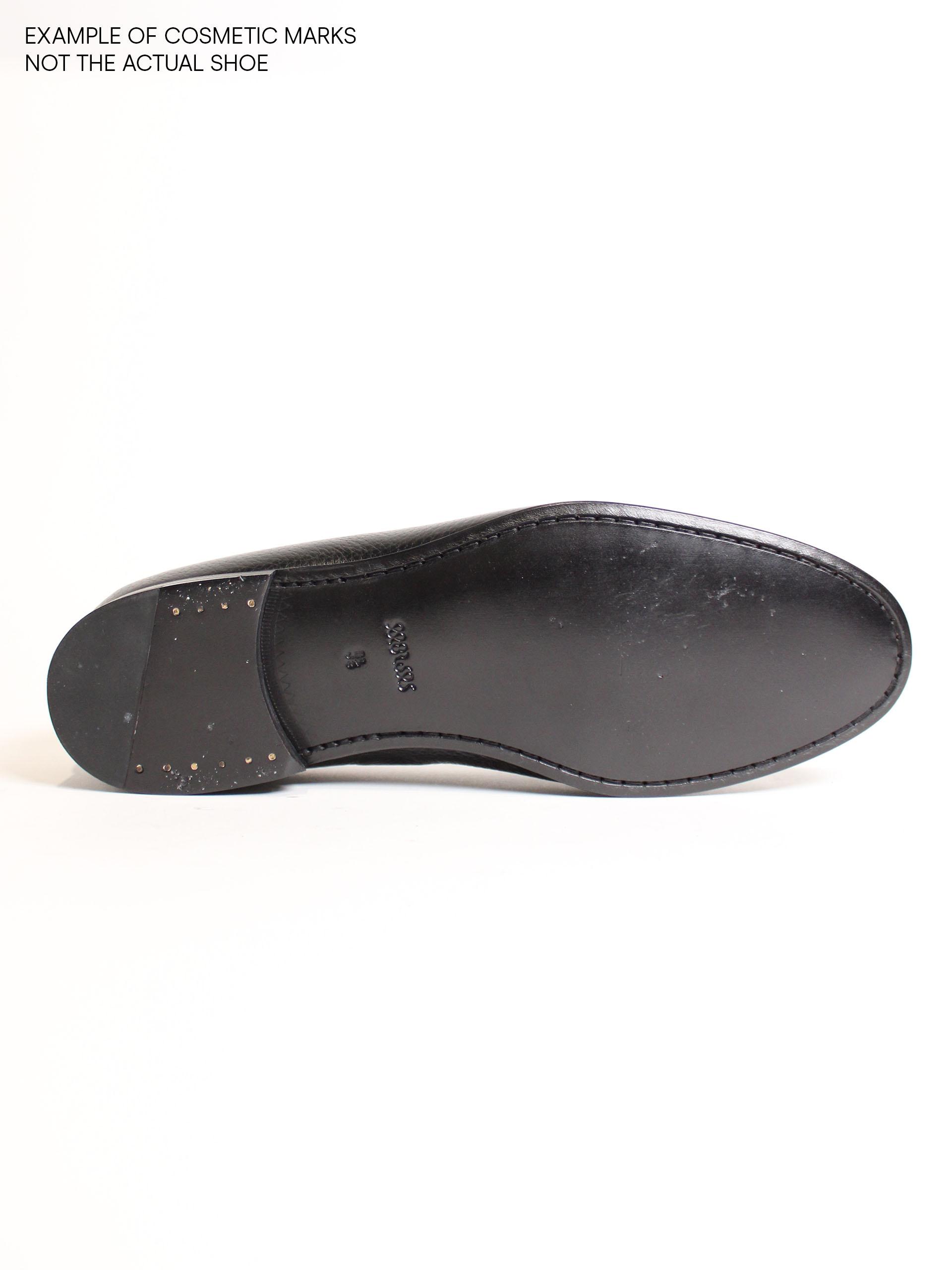The Belgian - Signs of Wear