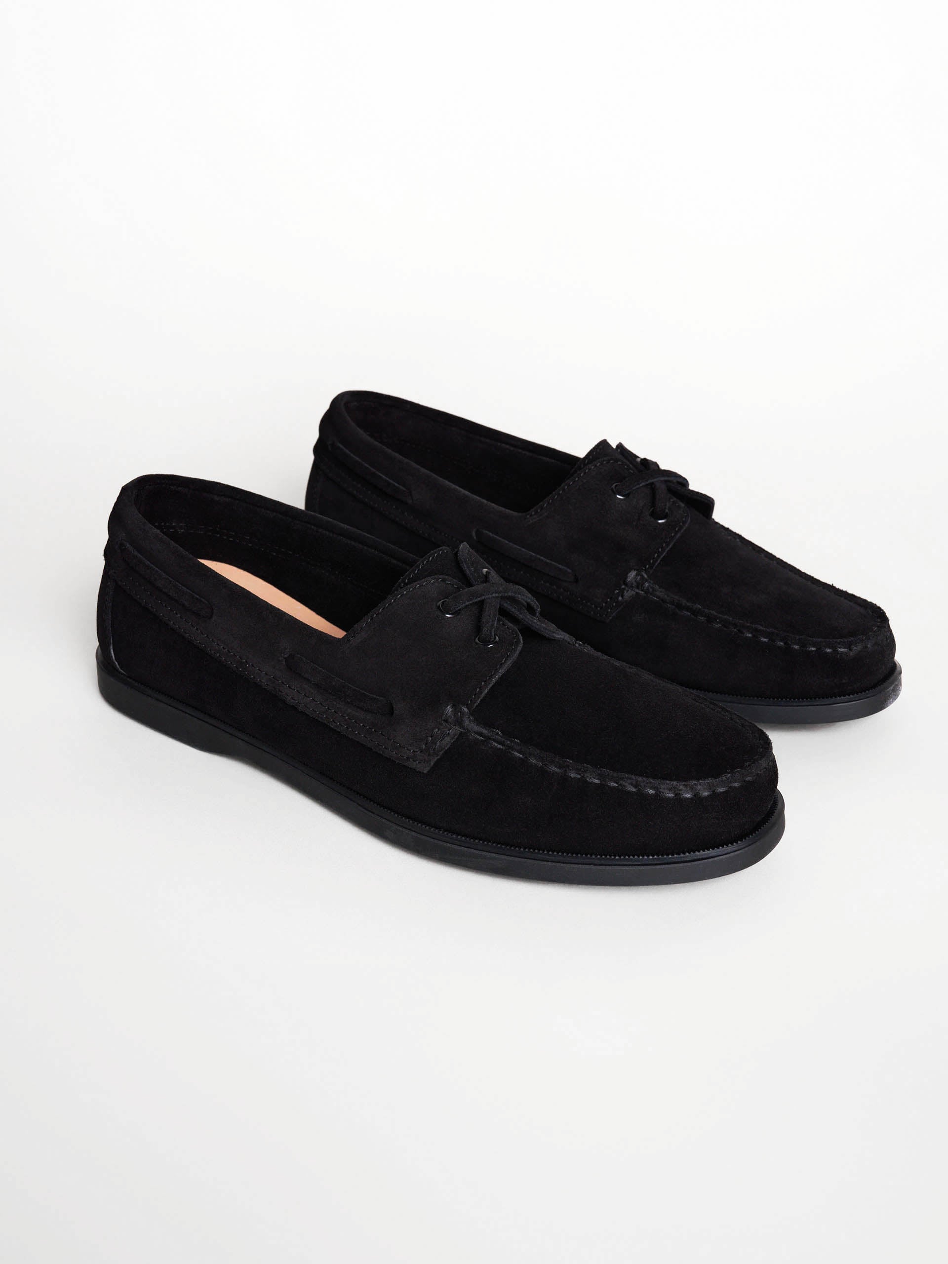 The Boat Shoe - Signs of Wear Black Suede 2