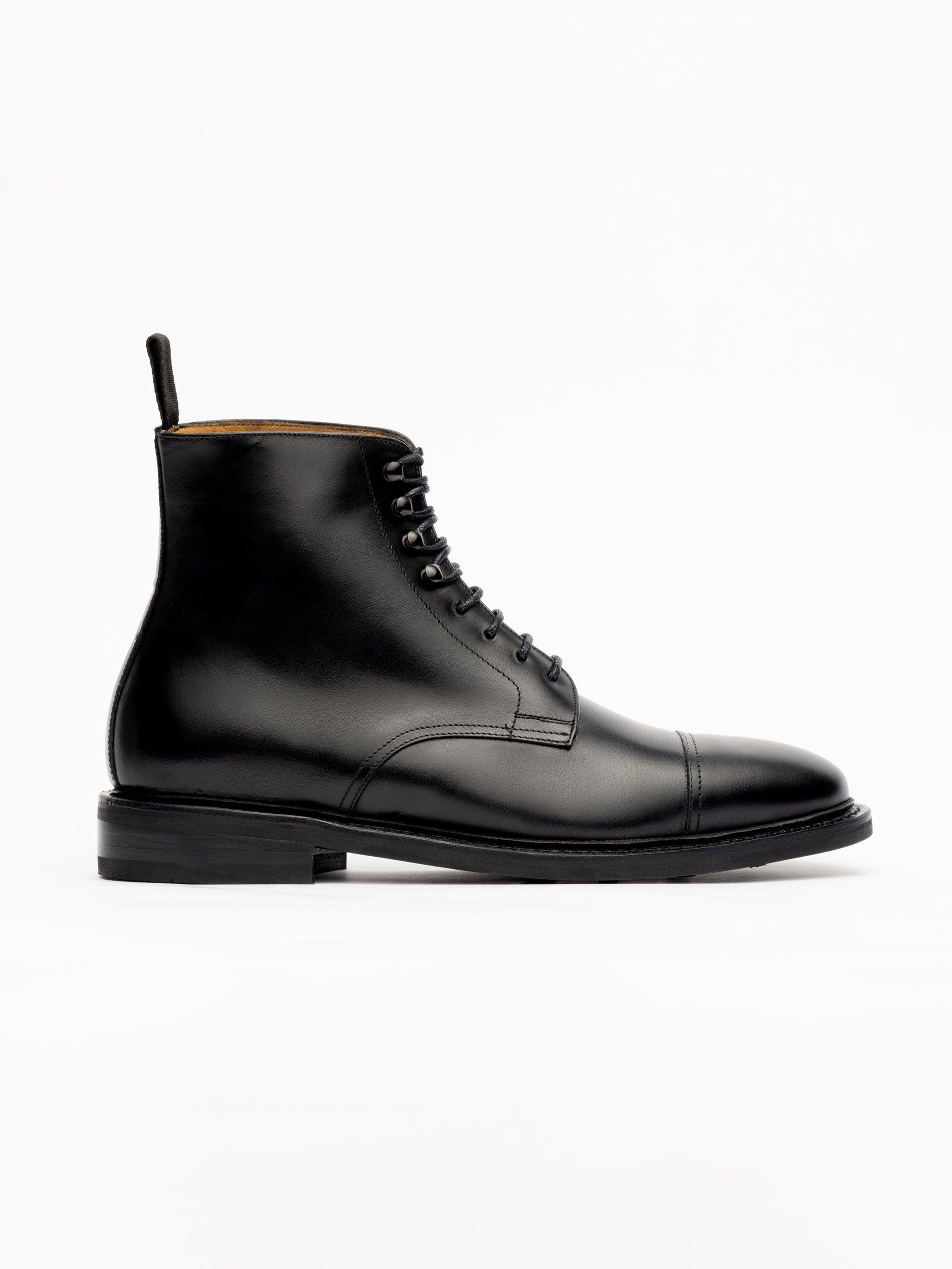 The Jumper Boot Black Calf 1
