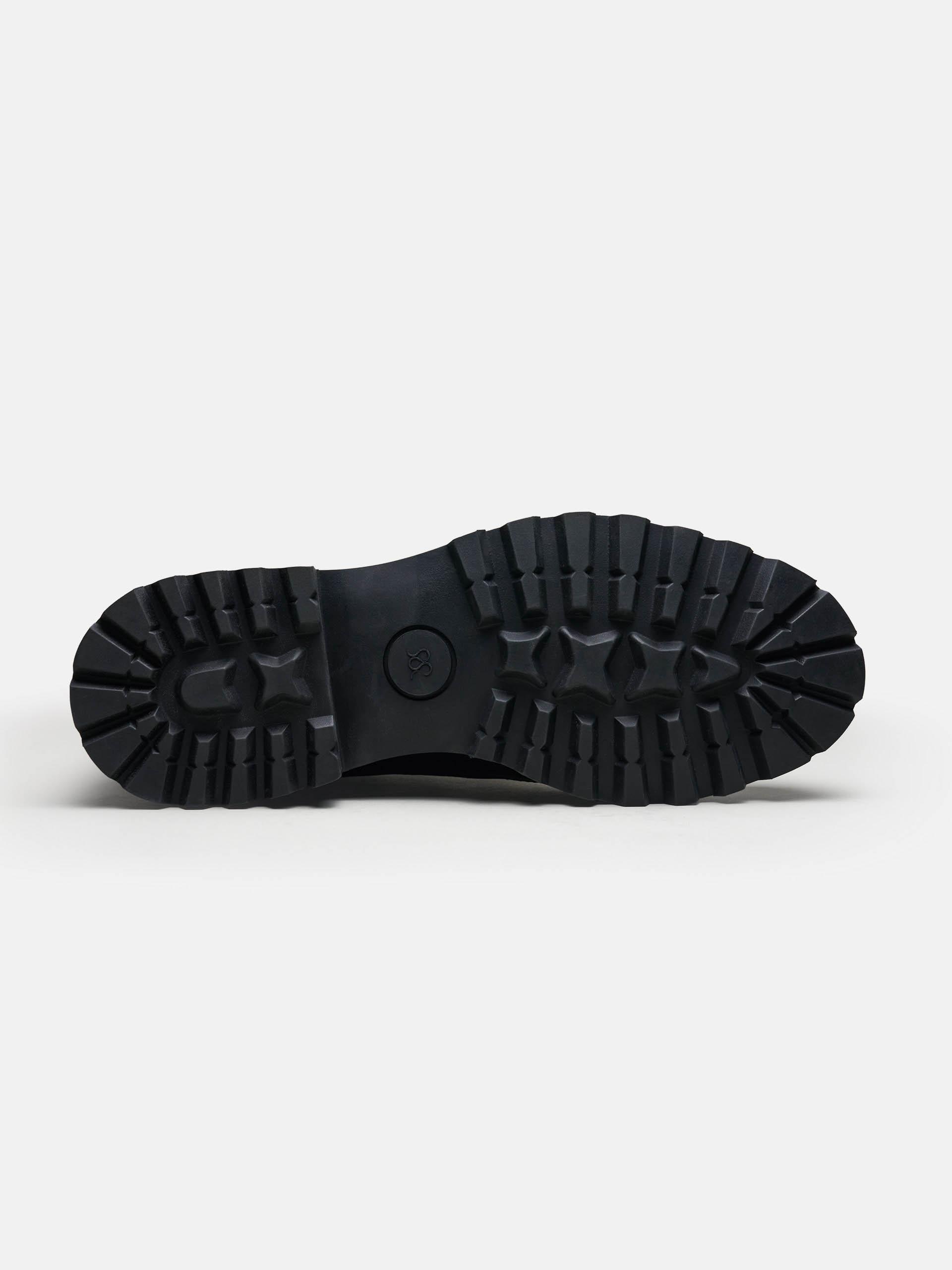 The Hiking Boot