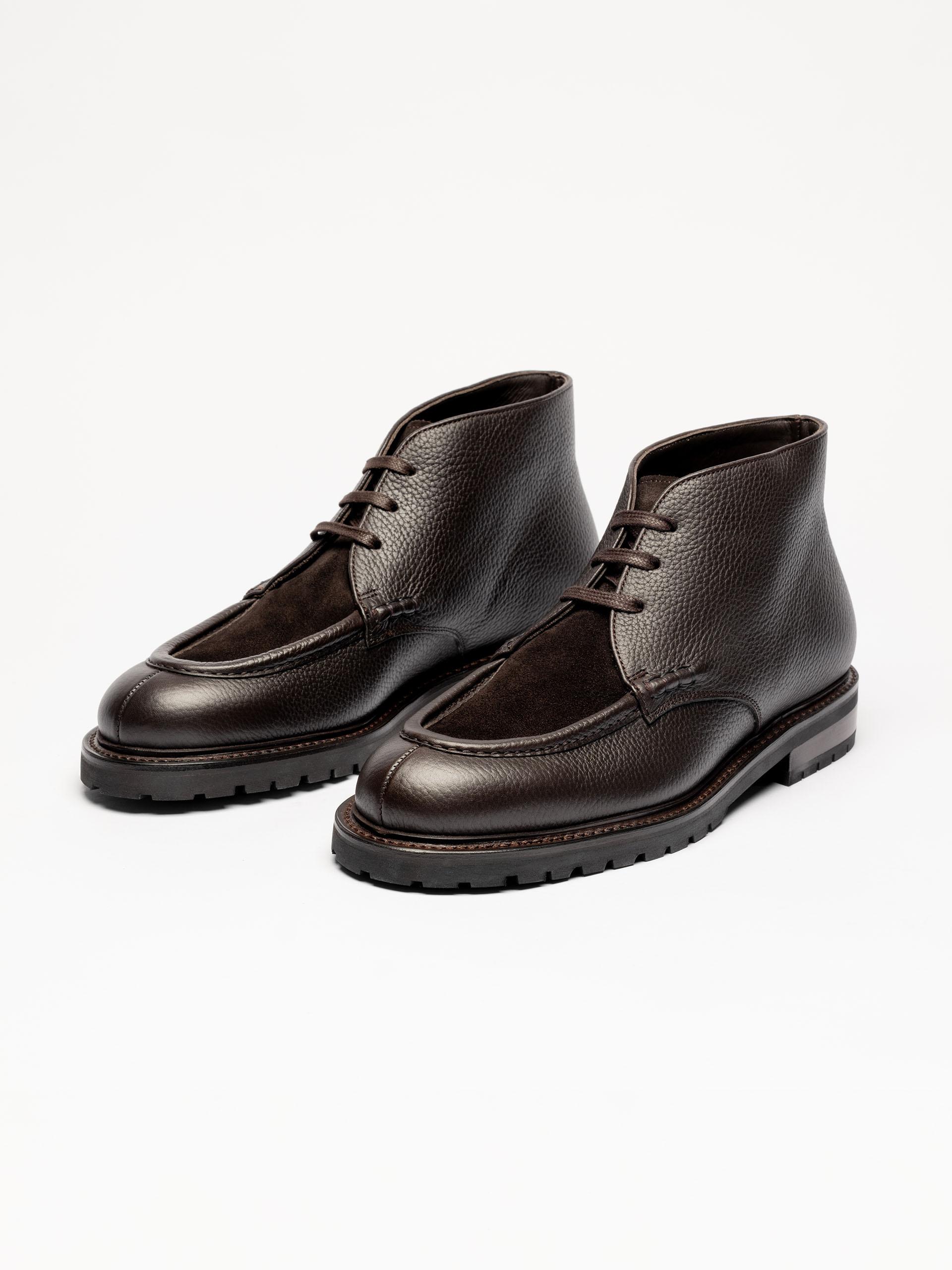 The Moc Toe Chukka