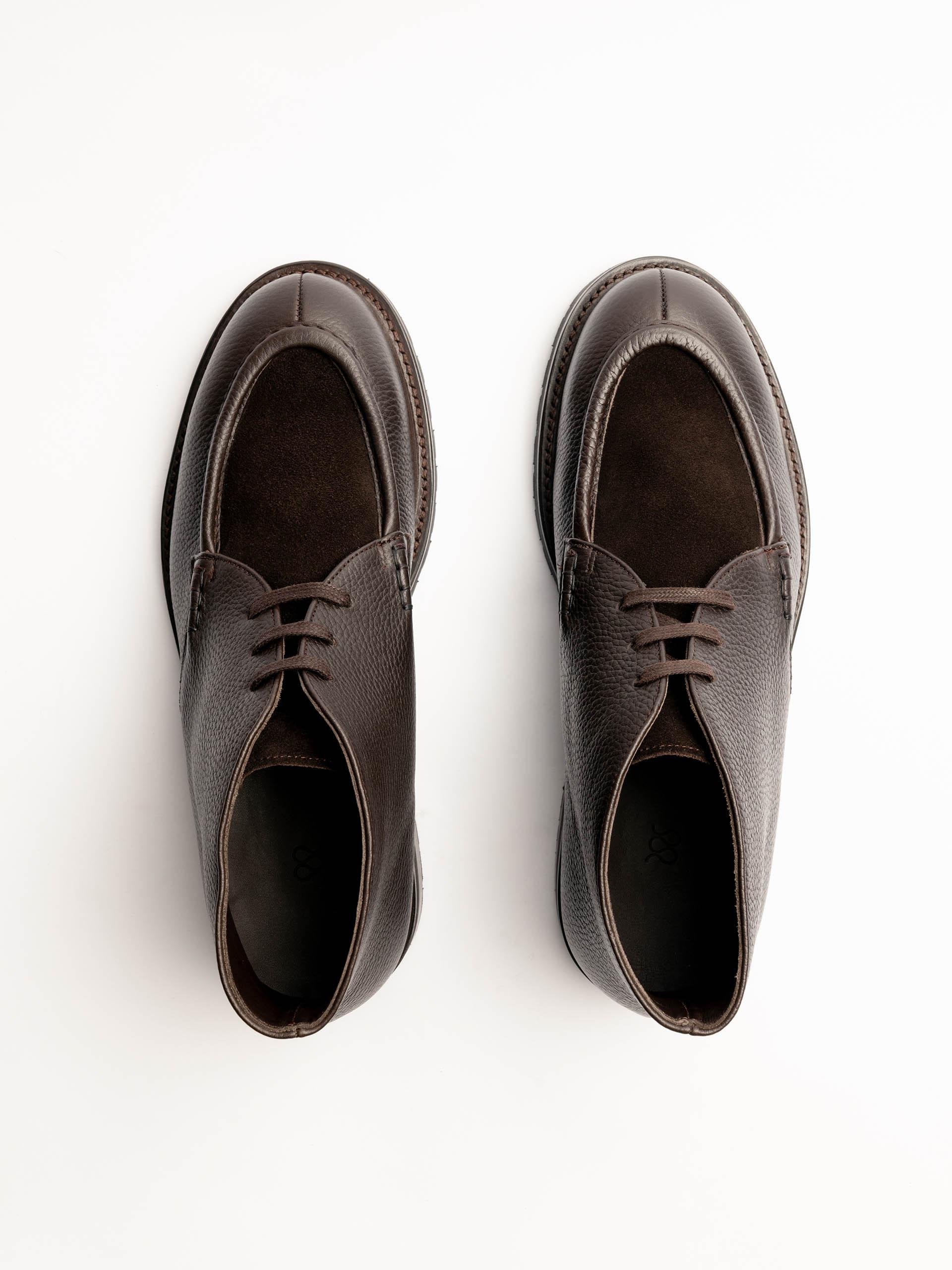 The Moc Toe Chukka