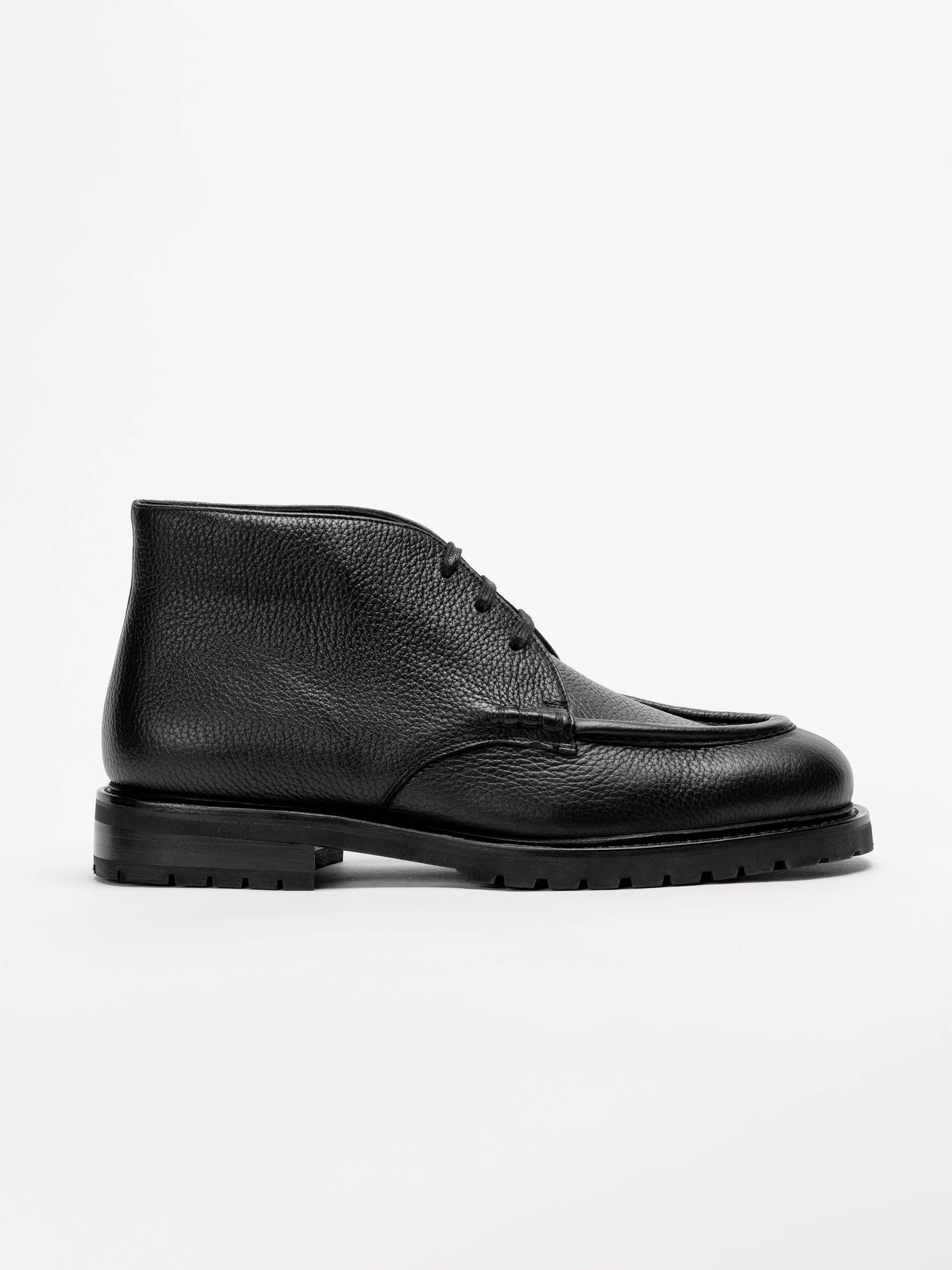 The Moc Toe Chukka Black Grain 1