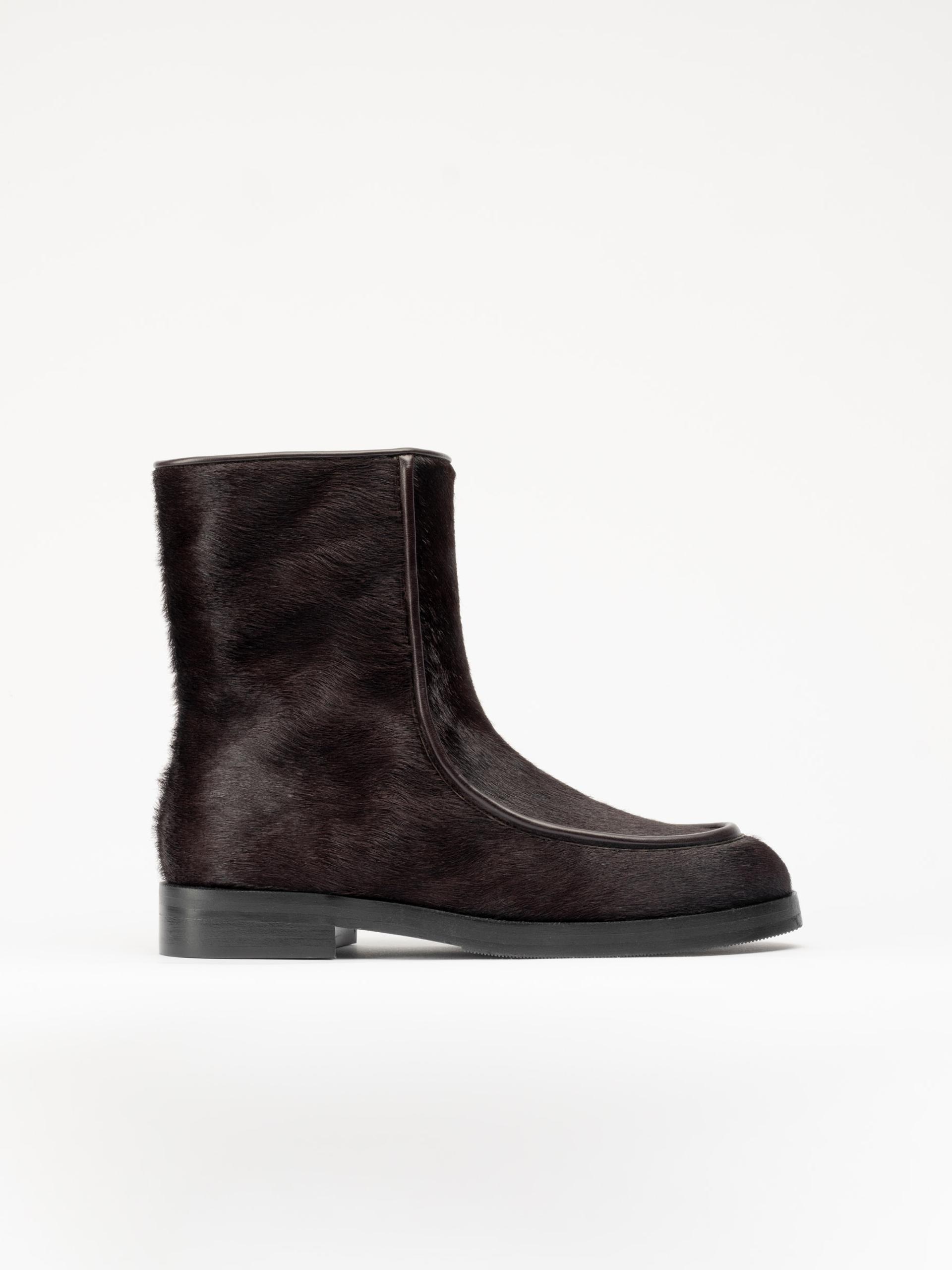The Chalet Boot