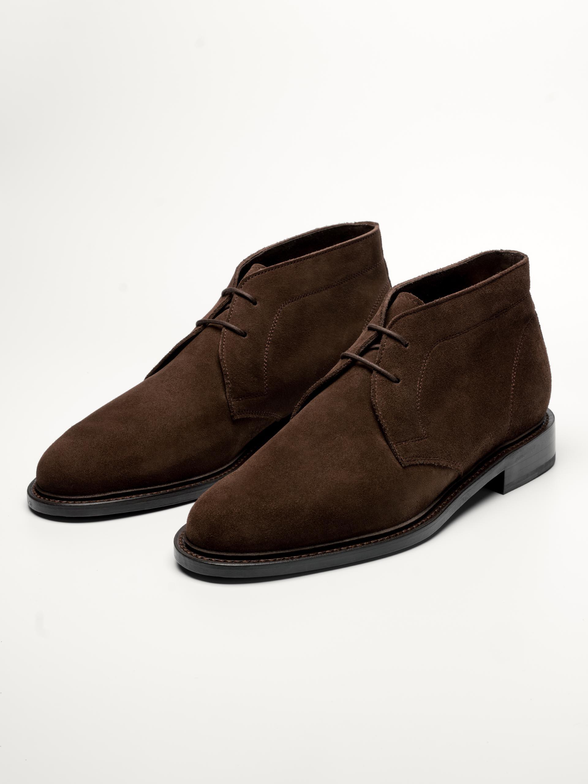 The Unlined Chukka