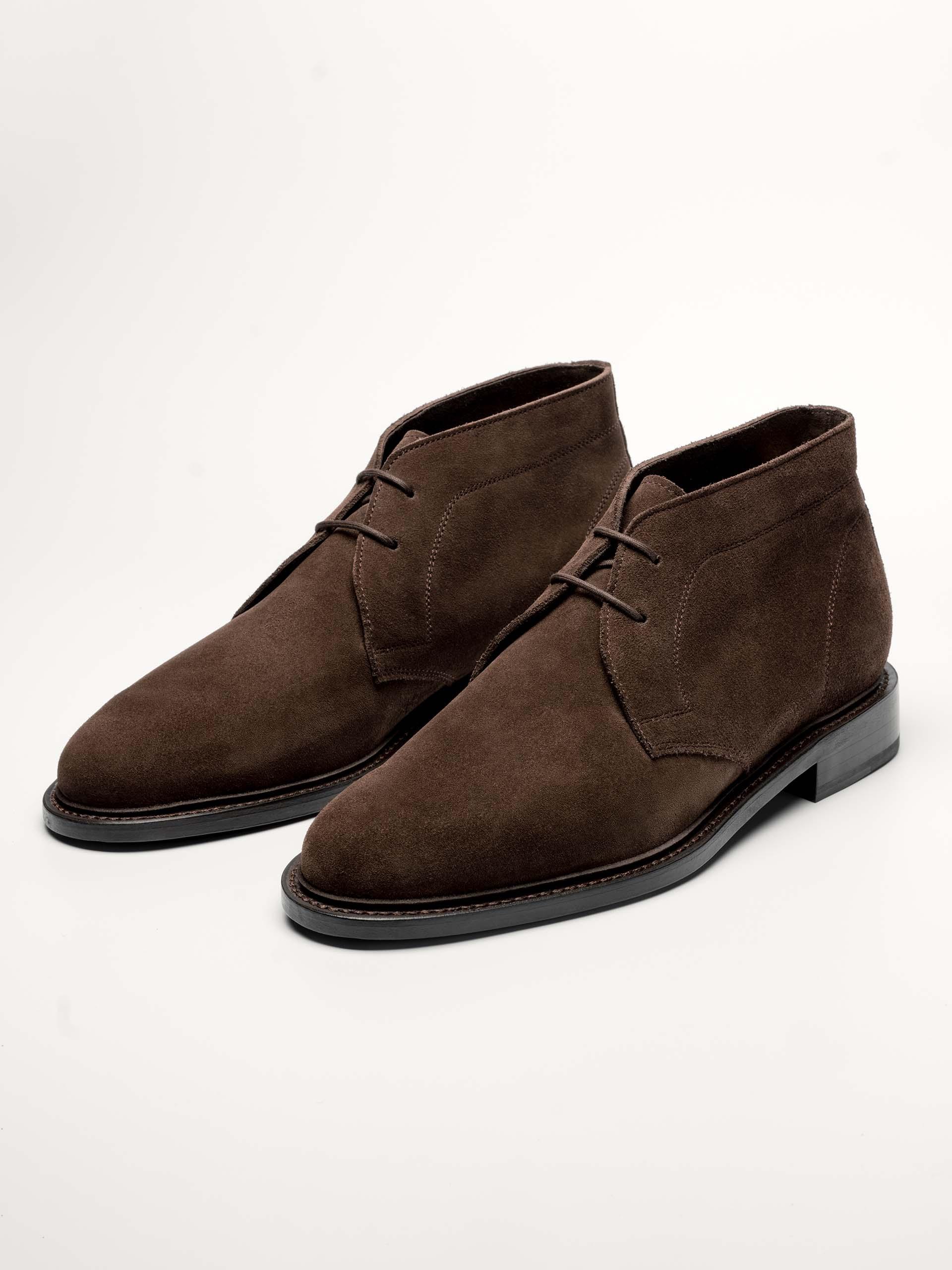 The Unlined Chukka