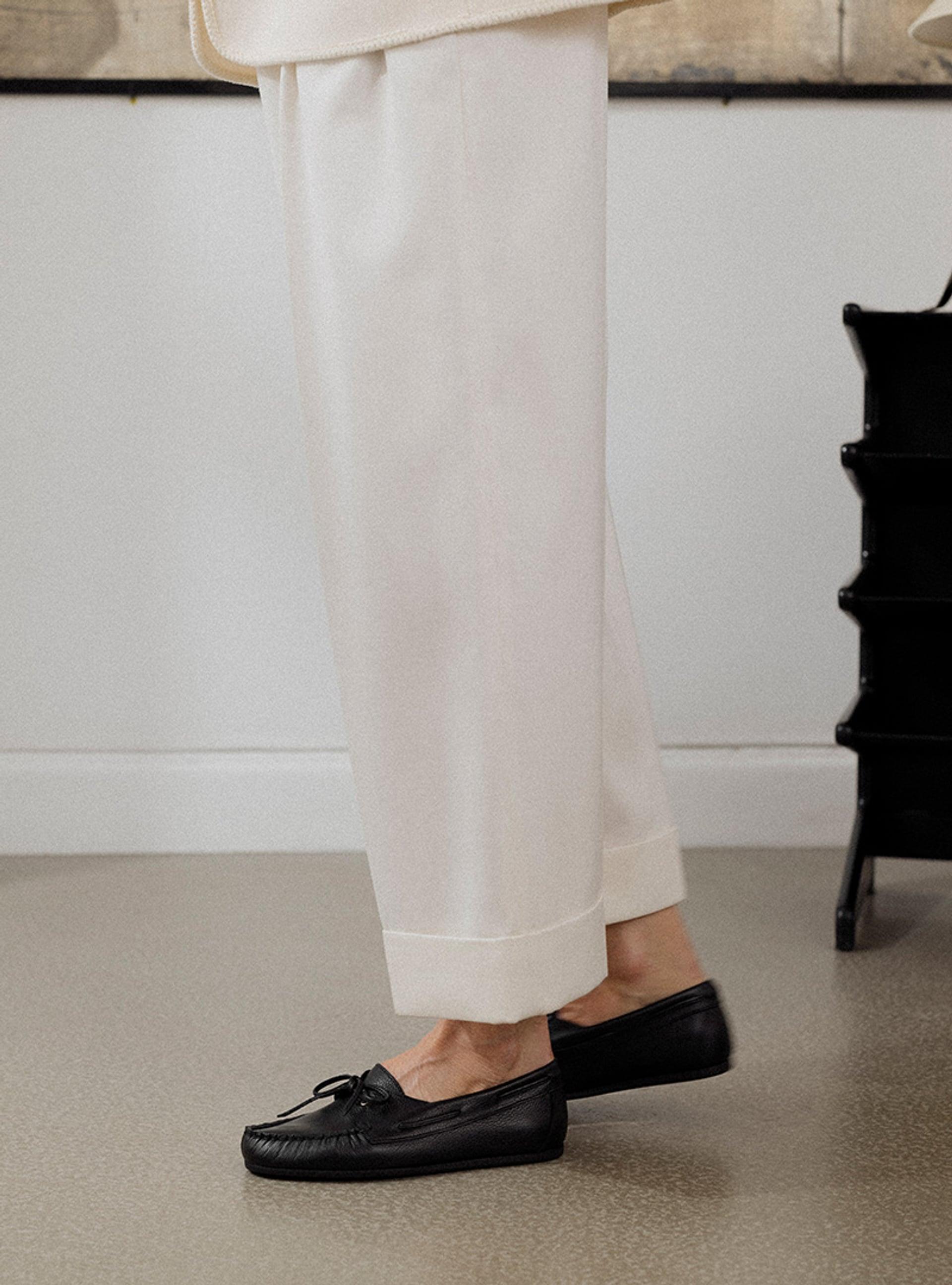 The Boat Shoe Black Grain 2