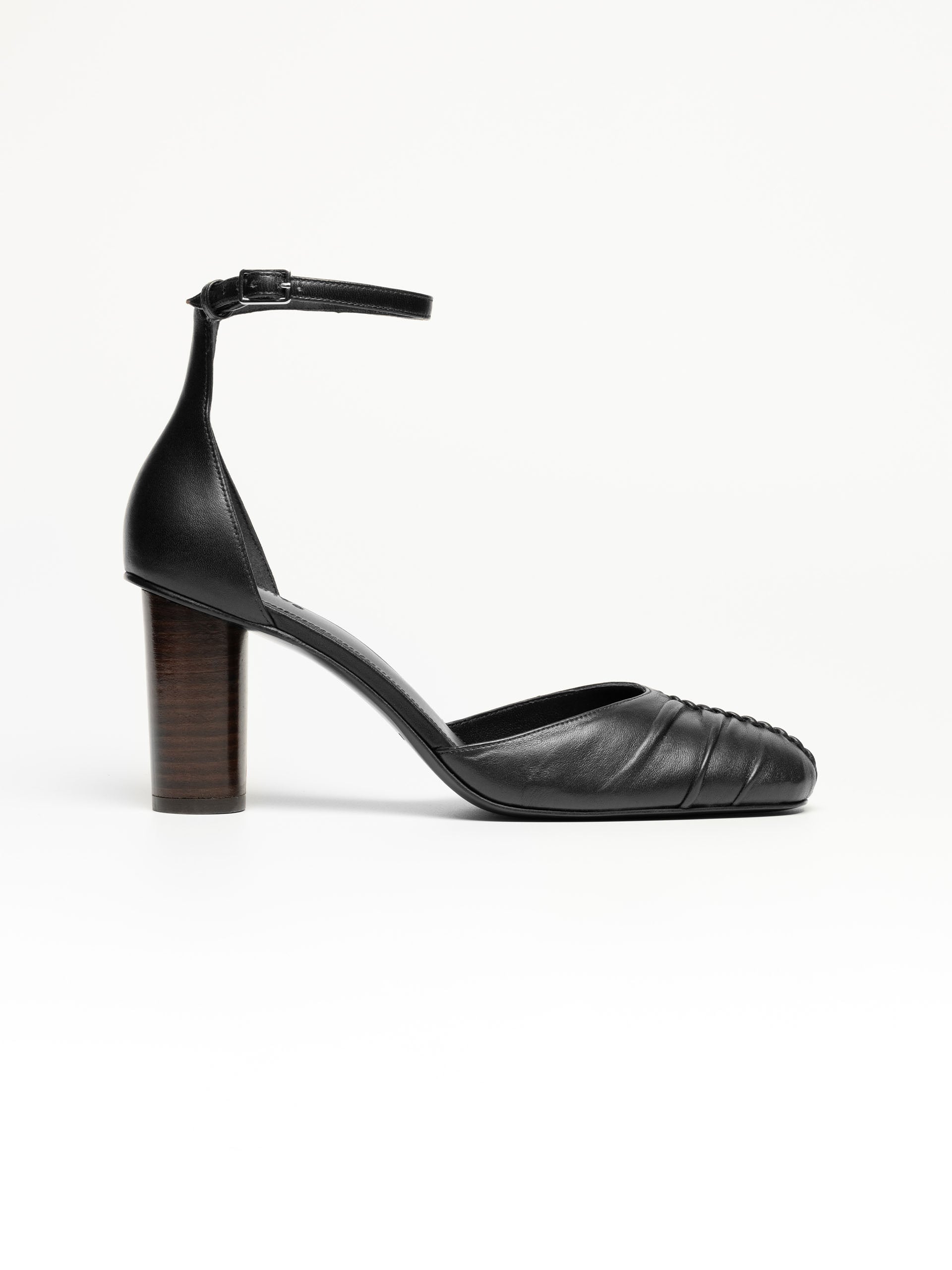 The d'Orsay Pump Black Nappa 1