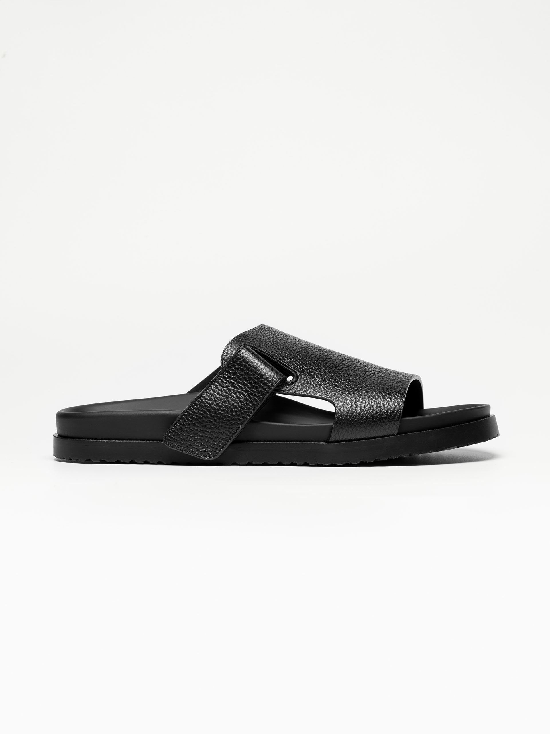The Costa Sandal Black Grain 1