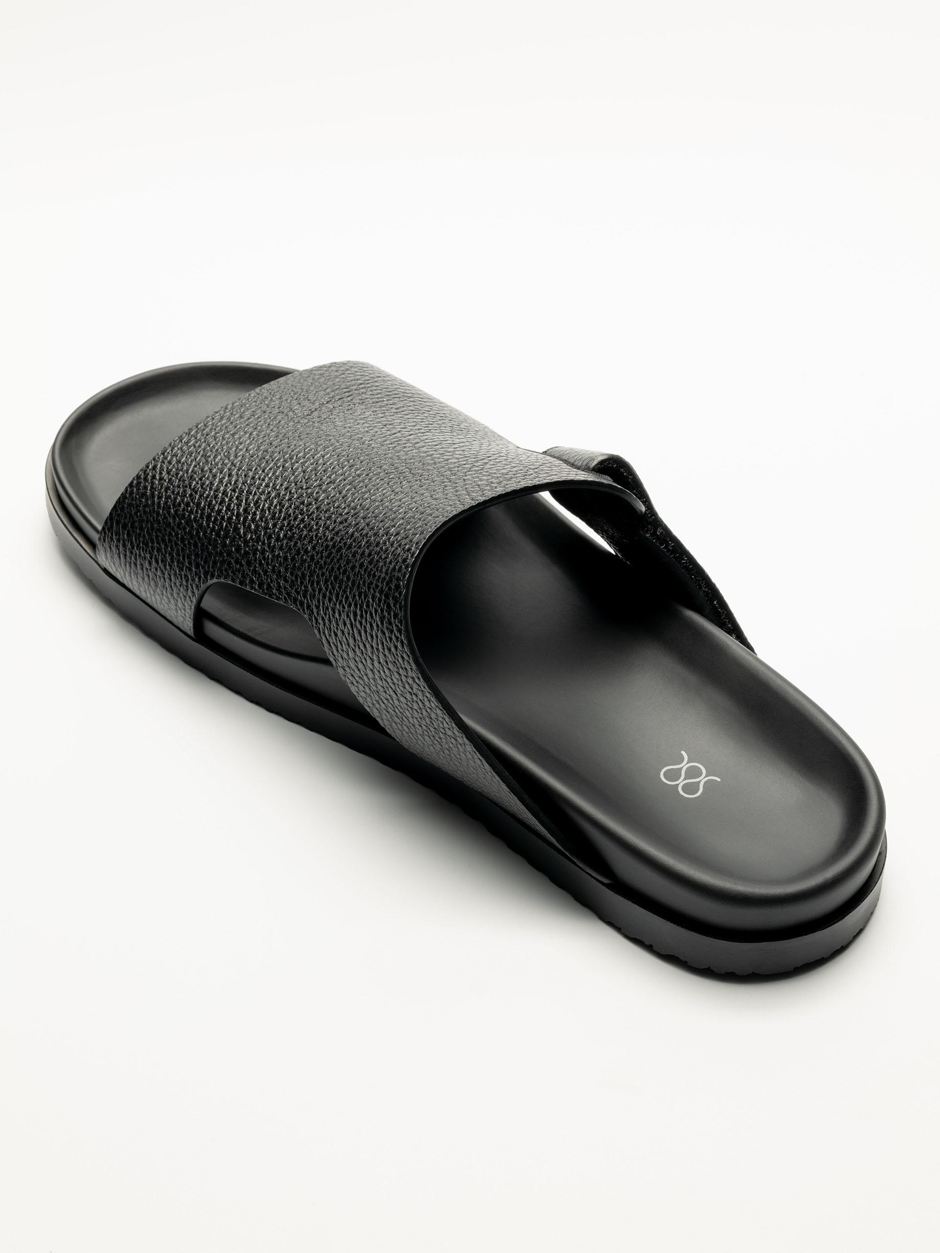The Costa Sandal
