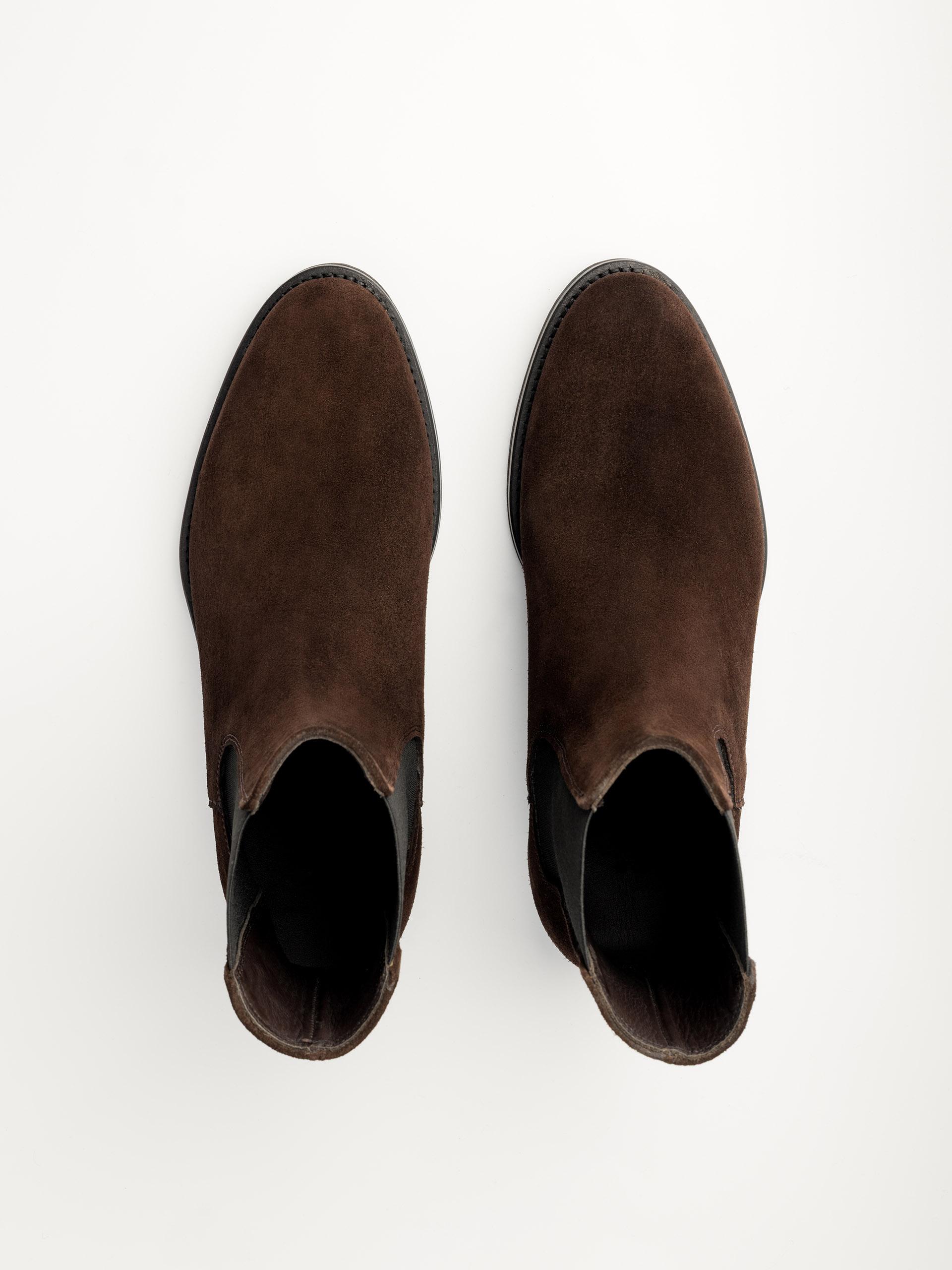 The Chelsea Boot