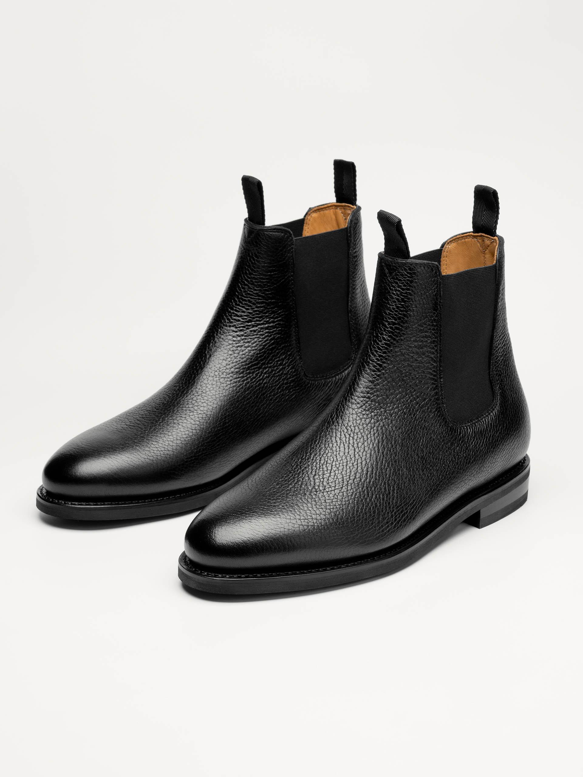 The Chelsea Boot