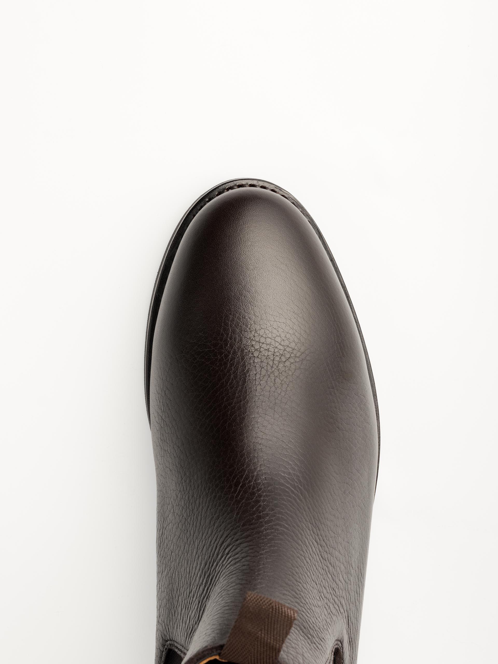 The Chelsea Boot