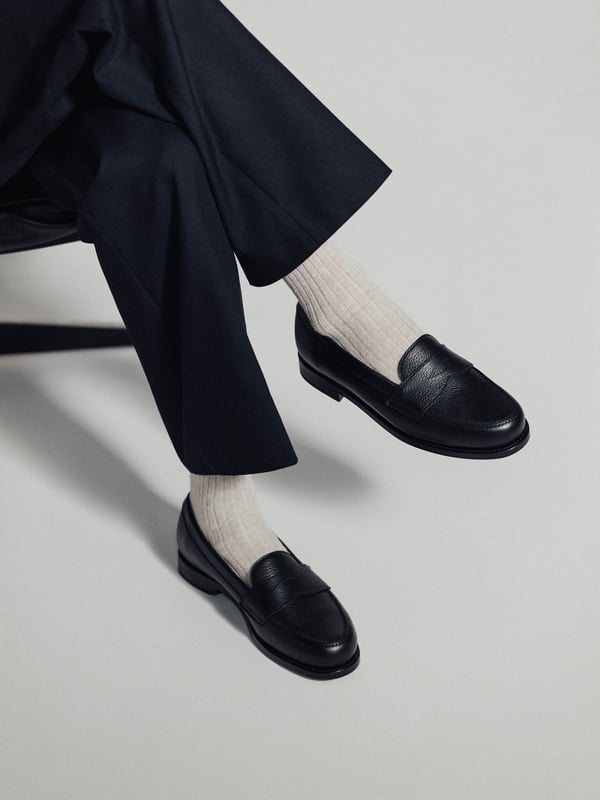The Ivy Loafer – Black Grain | Rubber Sole | MORJAS
